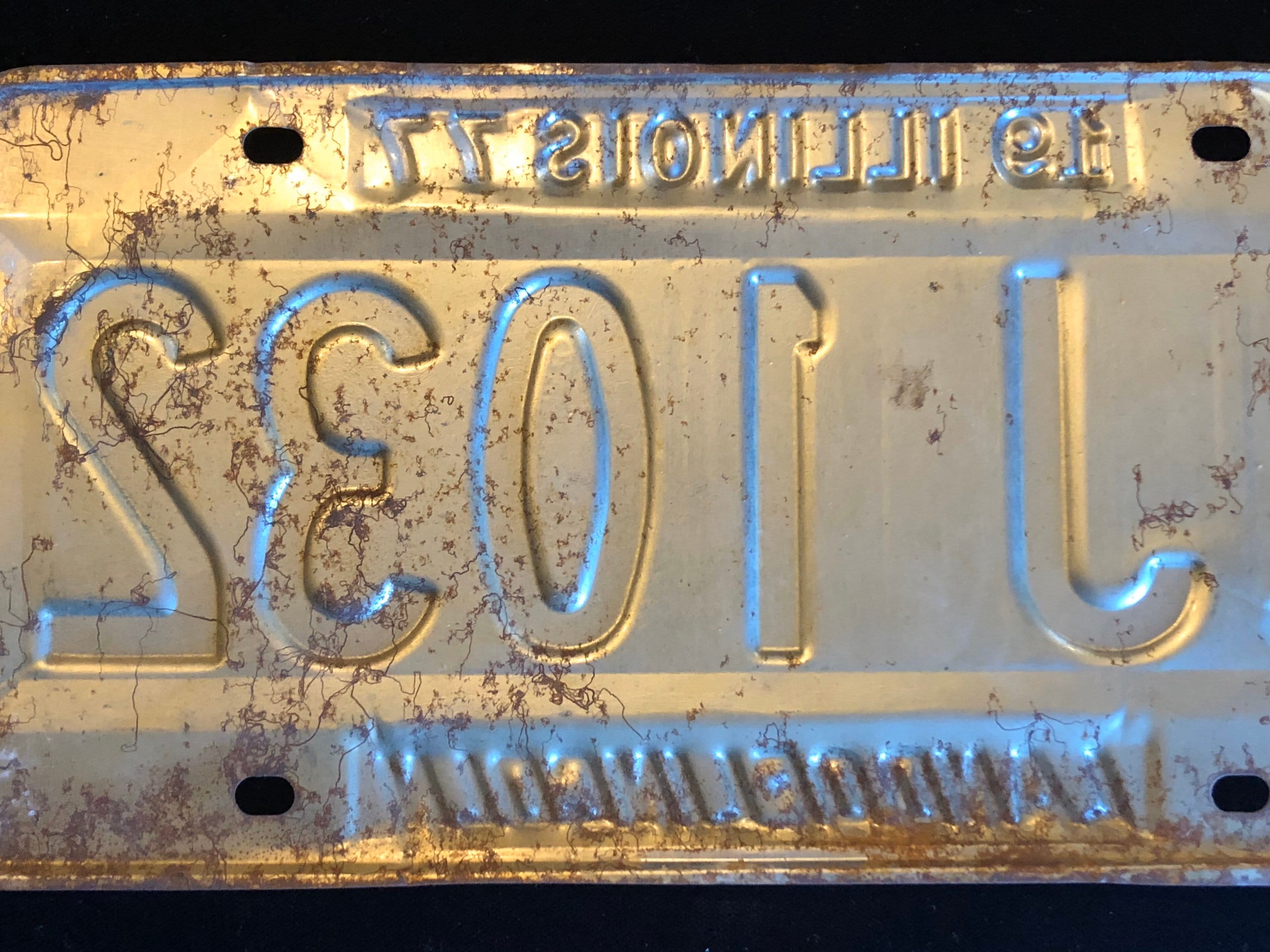 Vintage Original 1977 Illinois License Plate in Good Condition - Etsy