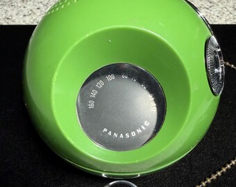 Vintage Green  Panasonic Panapet 70 in excellent working condition
