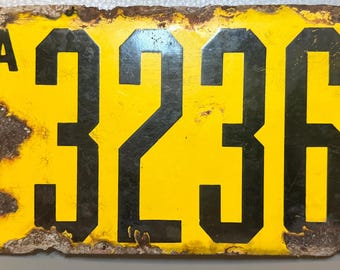 Vintage original 1911 Pennsylvania 13 3/4 inch  porcelain license plate in Fair condition