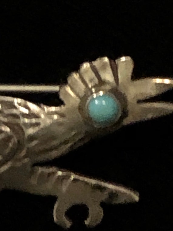 Beautiful Sterling Tourquise Navajo Roadrunner Pin - image 2