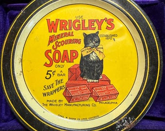 Vintage original 1890s 3 1/2 inch tin Litho Wrigleys soap with cat