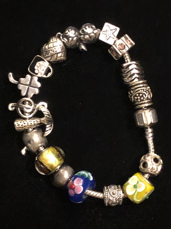 Beautiful Vintage  7 inch Charm Bracelet with two 