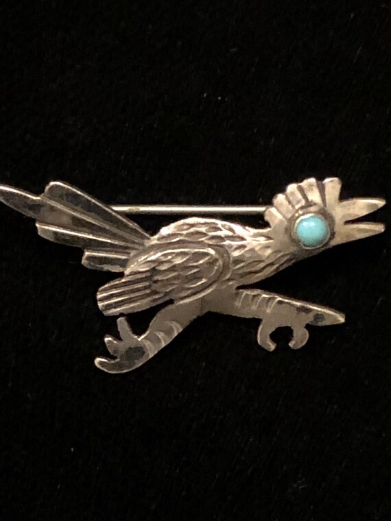 Beautiful Sterling Tourquise Navajo Roadrunner Pin - image 1