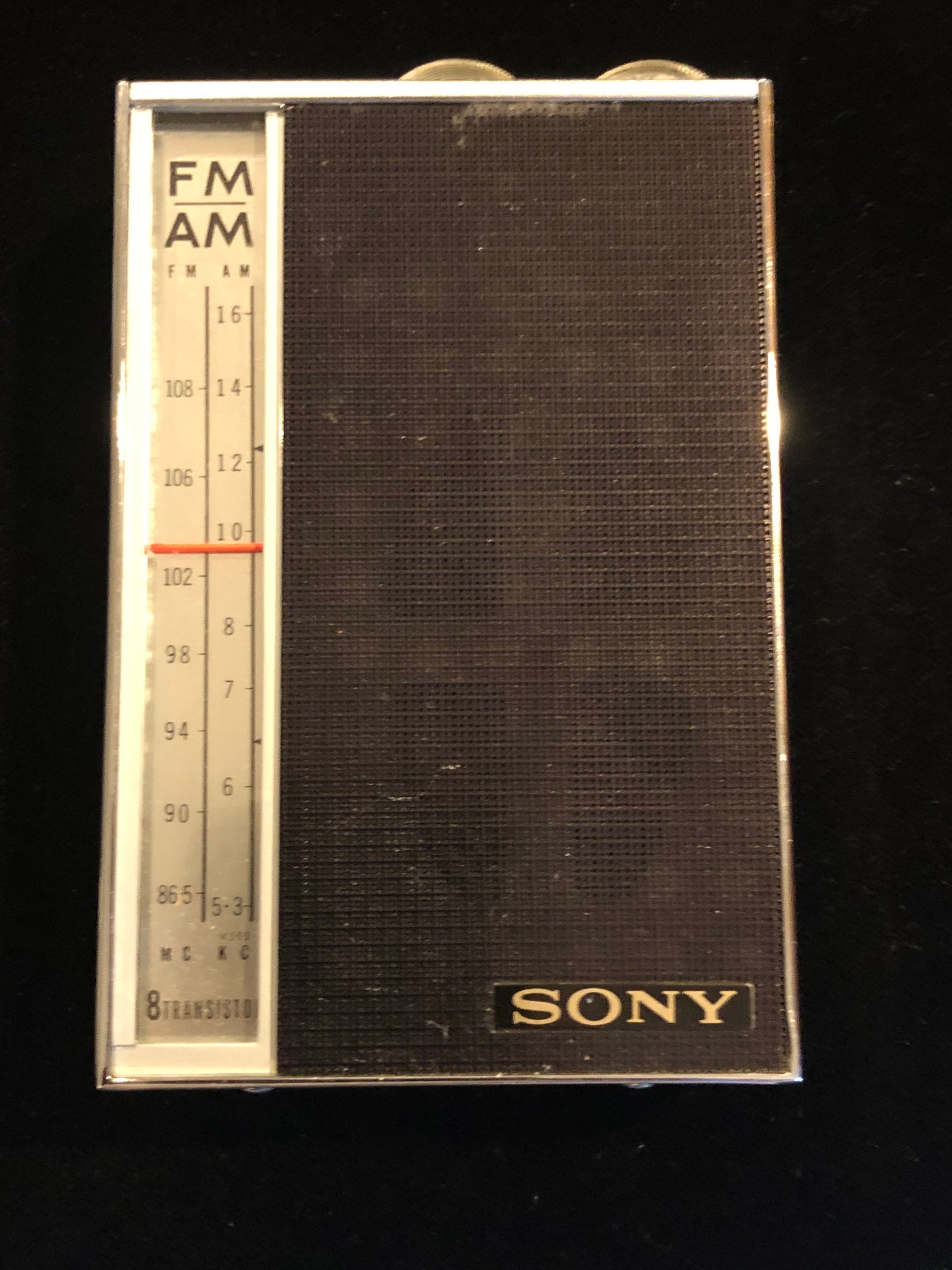 Vintage Original AM /FM 8 Transistor 1960s Sony Portable Vintage Original AM /FM 8 Transistor 1960s Sony Portable
