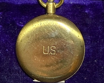 Vintage WW 2 era Schwab and Wuischpard Compass in Excellent Condition