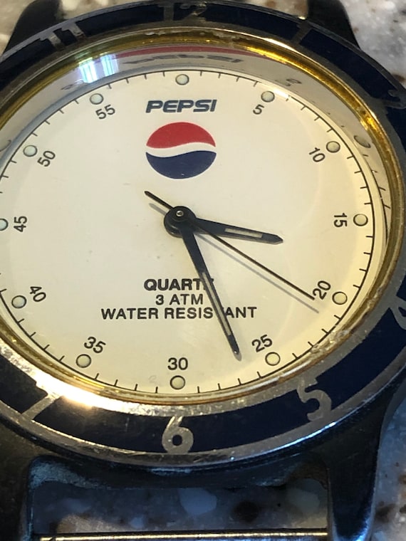 Vintage Pepsi Watch, Runs Accurately (Without Band) View 5
