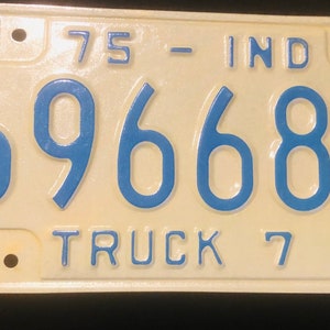 Vintage 1975 Indiana Truck License plate in mint Condition