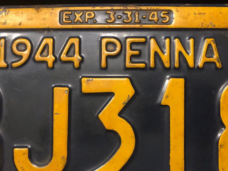 1944 PA Vintage Original License Plate in good Condition