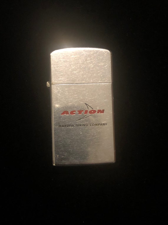 Vintage 1963 Zippo Action Manufacturing Company Lighter (not