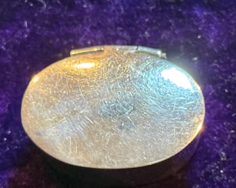 Vintage Sterling Silver Oval Pill Box, 925 Marked, Good Condition (.65oz)