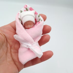 mini zuru baby 2.5 inch silicone  reborn doll cosy nursery set  bedding for 1/6 scale baby NO doll No bed