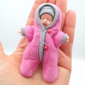 my mini baby zuru clothes for 2.5 inch 1:6 scale doll N0 doll No bed