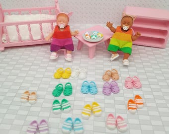 Meine Mini-Baby-Zuru-Schuhe, Kleidung für 2,5 Zoll große Puppen im Maßstab 1:6, Mini-Baby-Puppen-Sneaker-Sandalen, buntes Puppenzubehör Nr. 0