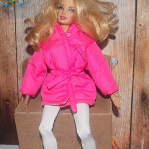 Conjunto de 2 piezas para muñeca, ropa de moda para muñeca de 11 pulgadas: leggings y abrigo rosa