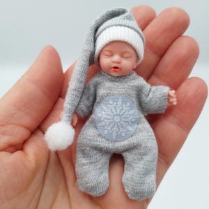 my mini baby zuru Weihnachtskleidung für 6,5 cm große Puppe 1:6 KEINE Puppe KEIN Bett