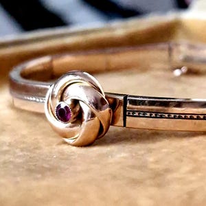 Antique 1900 GOLD LOVERS KNOT Articulated Bracelet