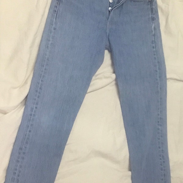 Size 27 Vintage Levis 501 Jeans