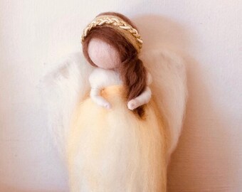 Little Angel Christmas Tree Topper for Small Tree - Waldorf inspired, needle felt, wool