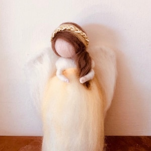 Little Angel Christmas Tree Topper for Small Tree - Waldorf inspired, needle felt, wool