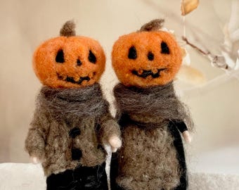 Spooky Vintage pumpkin children wool figurines, vintage Halloween decor, retro Halloween decoration, vintage pumpkin costume, autumn decor