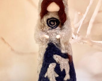 Selkie, volksbeeldje zeehonden, Keltische mythologie, Schotse folklore, oceaandecoratie, altaar, heidense schoorsteenmantel, bewaker van de zee