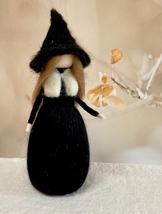 Salem Witch Halloween Figurines, 1692 Salem Massachusetts