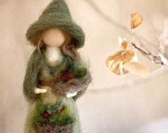 The Herbal Kitchen Witch (or Botanical Witch), good luck charm, kitchen decoration, housewarming gift, Halloween decor, Fall nature table