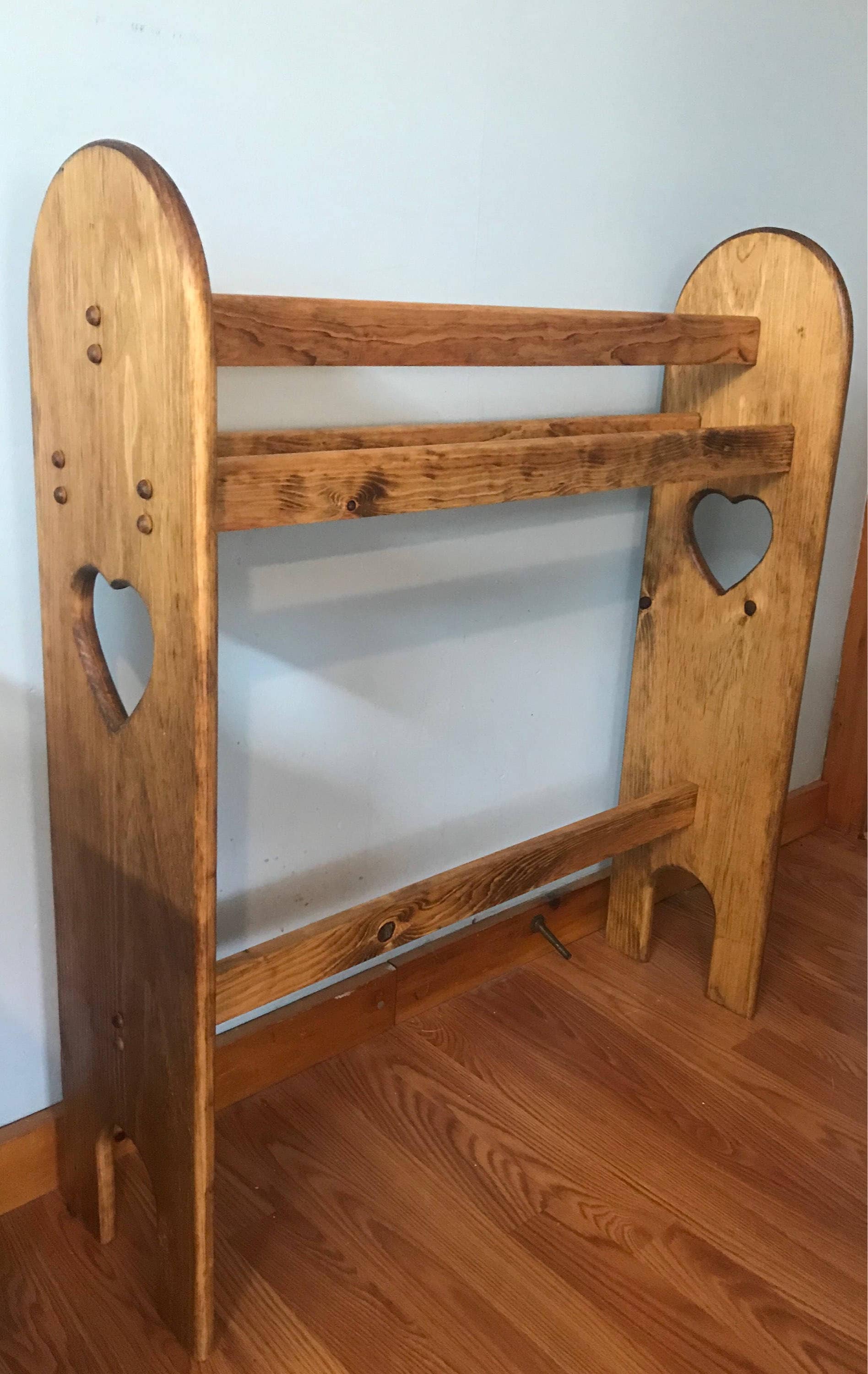 Amazon.com: Vintage Quilt Rack Stand Wood Blanket Stand