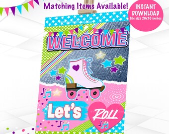 Puede incluir: Un cartel de bienvenida para una fiesta de patinaje sobre ruedas. El cartel es rosa, azul, verde y blanco con un patín, estrellas y notas musicales. El texto en el cartel dice "Bienvenido" y "Let's Roll".
