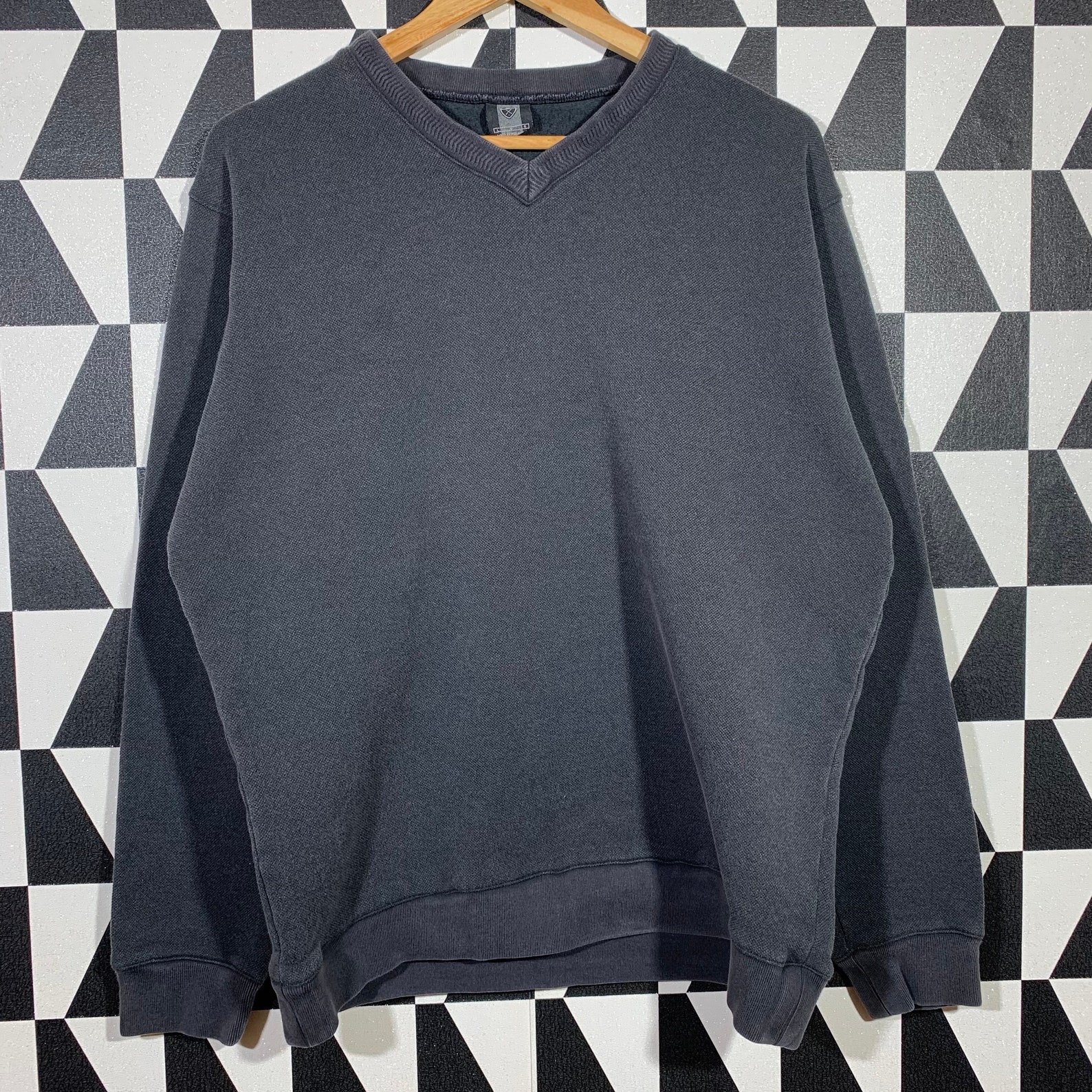 v neck nike sweater