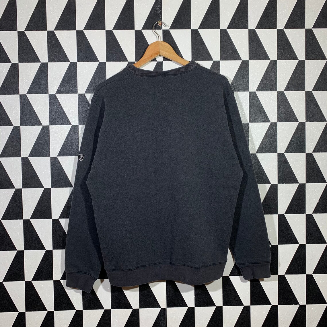 v neck nike sweater