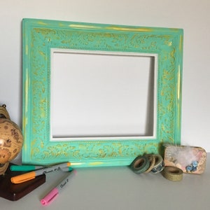 Medium Rectangular Gold Detailed Open Frame