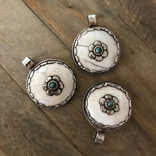 This listing is for 1 pendant, Shell pendant set with turquoise, handcrafted, Nepalese, Tibetan repousse silver, Himalayan, 57X40 mm