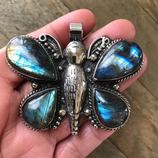 Butterfly pendant set with labradorite, handcrafted, Nepalese, Tibetan repousse silver, 56X69 mm