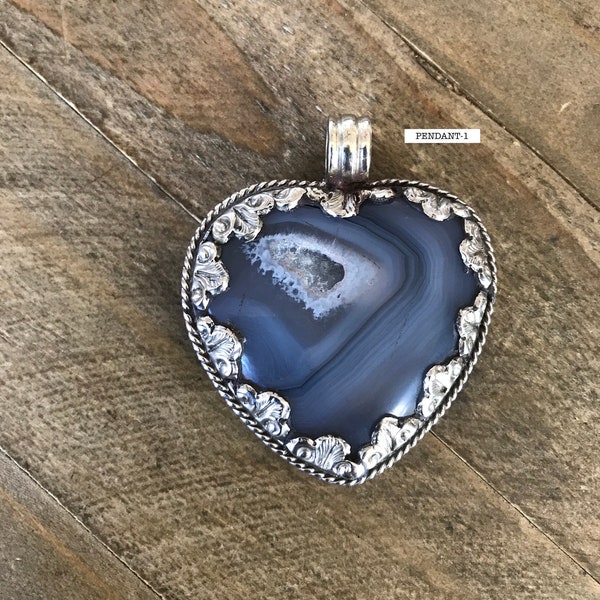 Agate druzy heart pendant, handcrafted, Nepalese, Tibetan repousse silver, 57X50 mm