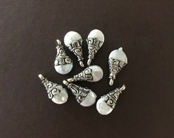 5 pcs, Handcrafted Freshwater Pearl Charm: Nepalese Floral Silver Pendant