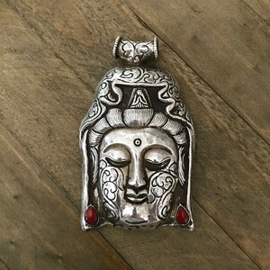 Cognac buddha pendant in sterling silver set with red resins, handcrafted, Himalayan, Nepalese, Tibetan