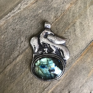 Handcrafted Bird Pendant: Tibetan Silver & Flash Labradorite (67x42 mm)