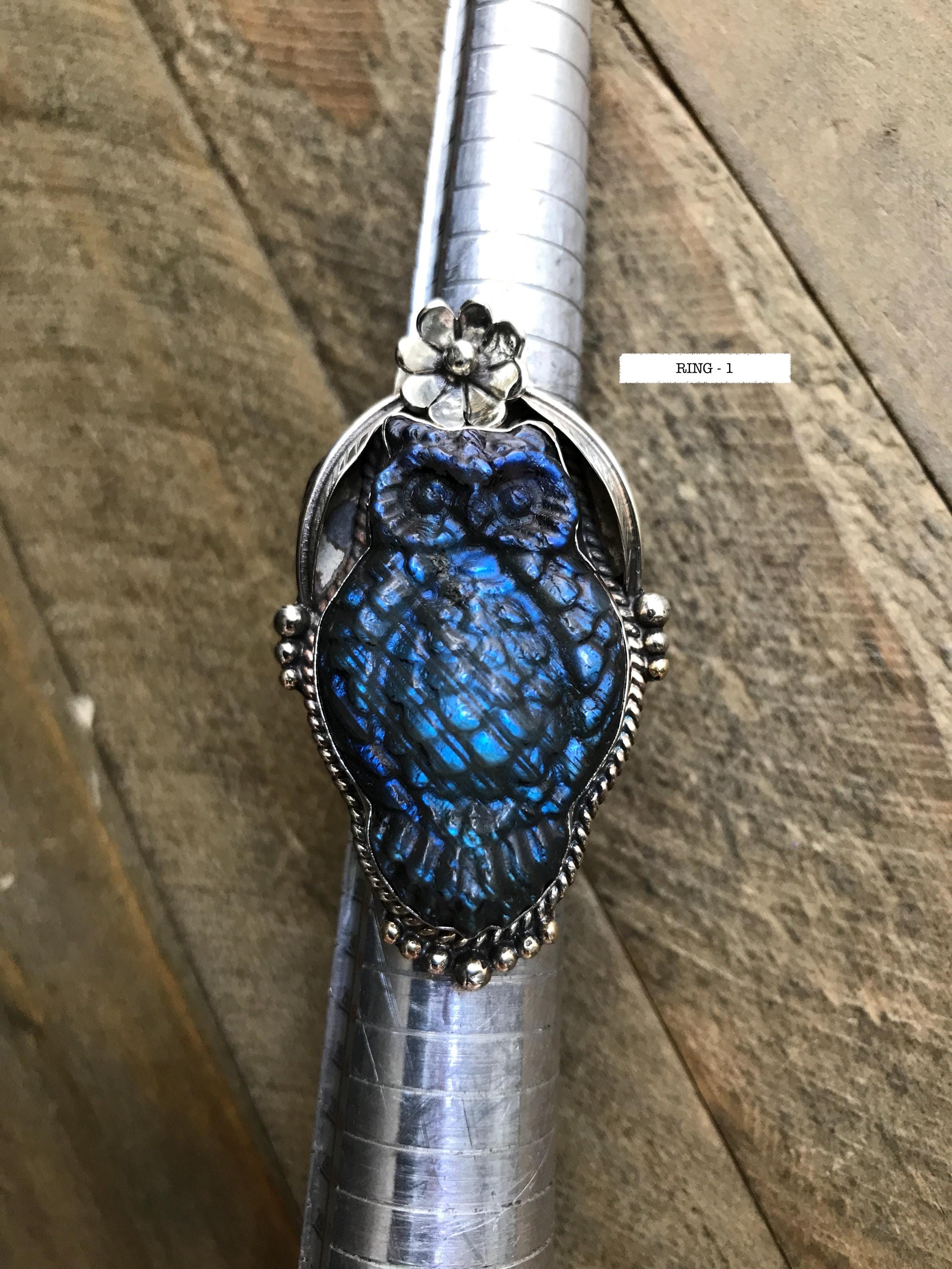 Labradorite owl ring, handcrafted, nepalese, Tibetan repousse silver, 55X32 mm