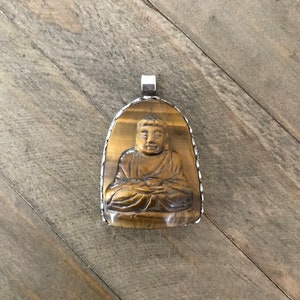 Tiger eye buddha pendant, handcrafted, Nepalese, Tibetan repousse silver, Himalayan, 62X41 mm