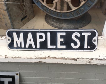 Vintage ORIGINAL MAPLE ST Street Sign 36' X 12" White on Green 