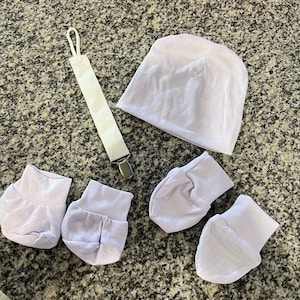 6 Stück Säugling Baby Set Sublimation Spucktuch Fäustlinge Mütze 100% Polyester weiß Schnuller Clip