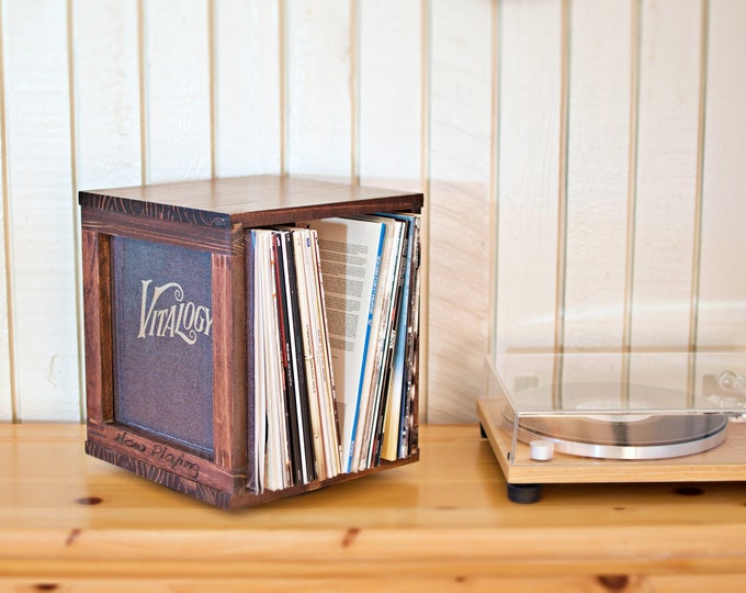 Vinyl record holder. Display or stand for vinyl records