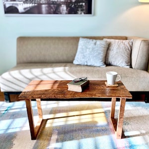 Reclaimed wood coffee table - rustic coffee table - Cabin coffee table - farmhouse coffee table