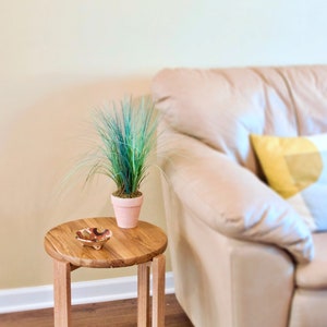 Round end table - Teak and oak wood end table - Modern Scandinavian end table