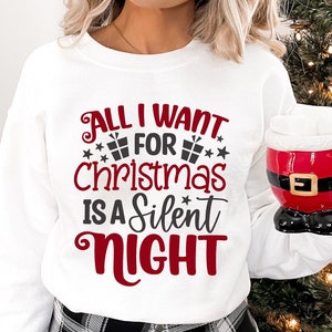 Mamá divertida diciendo Navidad, cita de taza de invierno svg, camisa navideña divertida svg, todo lo que quiero para Navidad es noche de paz, svg festivo, svg alegre