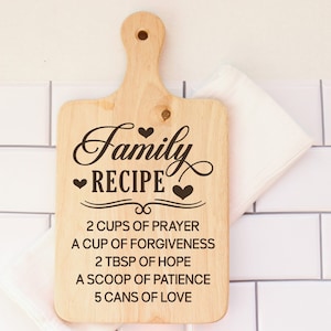 Familie recept snijplank Svg, keuken teken Svg, charcuterie Svg, theedoek gezegden, Home Decor Svg, familie citaat Svg, kaasplank Svg