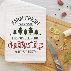 Vintage Christmas Svg, Toalha de Chá de Natal Svg, Árvores de Natal Frescas da Fazenda Svg, Dizeres de Natal Svg, Cozinha de Inverno Svg, Dizeres de Pano de Prato