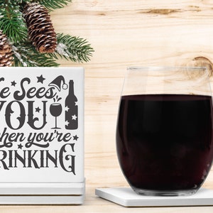Julunderlägg Svg Bundle, Roliga Vinunderlägg, Underlägg Svg, Drickscitat, Dryck Svg, Cricut Underlägg Svg, Juldrinkordspråk bild 4