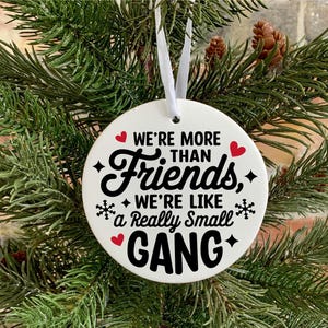 Vrienden kerstornament Svg, vriendschap citaat Svg, vakantie aandenken Svg, Bestie ornament Svg, kerstbal Svg, beste vriend cadeau Svg